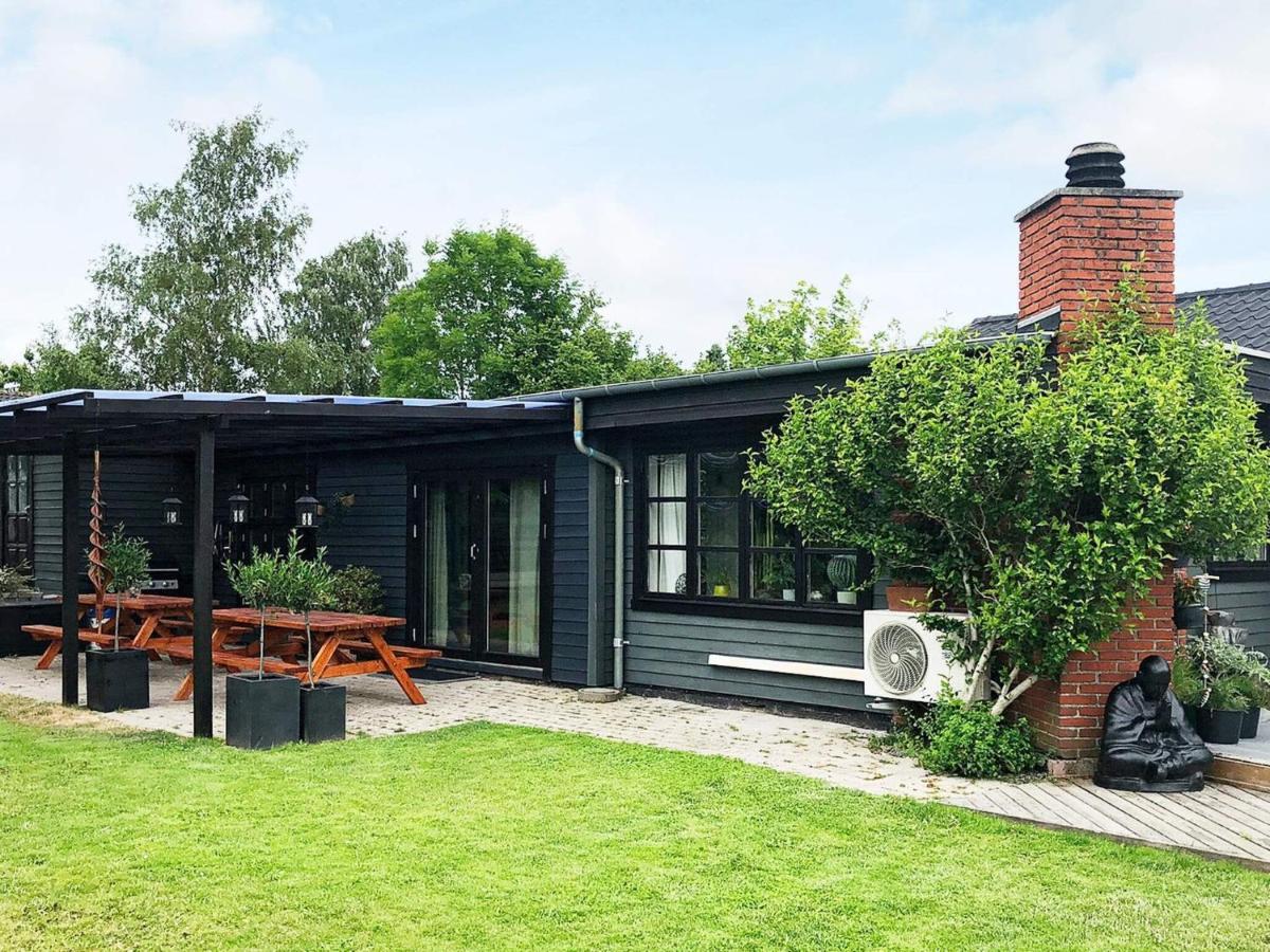 Holiday Home Gilleleje Lxxv Экстерьер фото